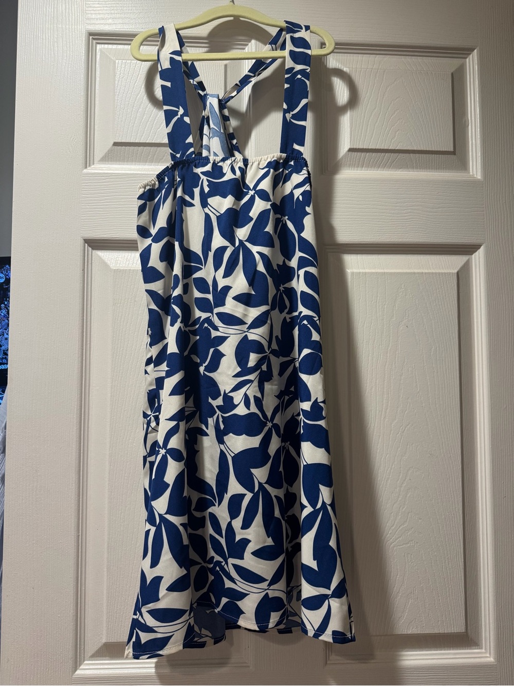 SHEIN Blue and White Floral Mini Dress